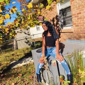 Meet your Posher, Deasia